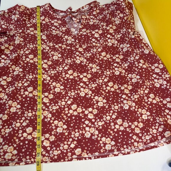 LC Lauren Conrad Womens Lightweight Boho Top Size 3X Red Floral Tie V Neck Fairy - Picture 7 of 9